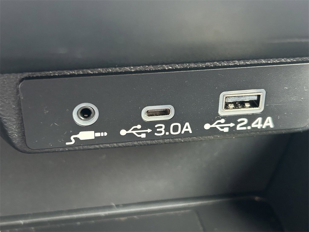 Used 2025 Subaru Forester Touring image 35
