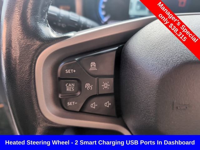 Used 2022 Ford Bronco Badlands image 16