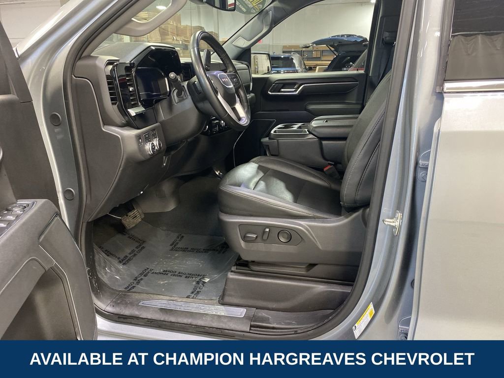 Used 2025 GMC Sierra 1500 SLT image 13