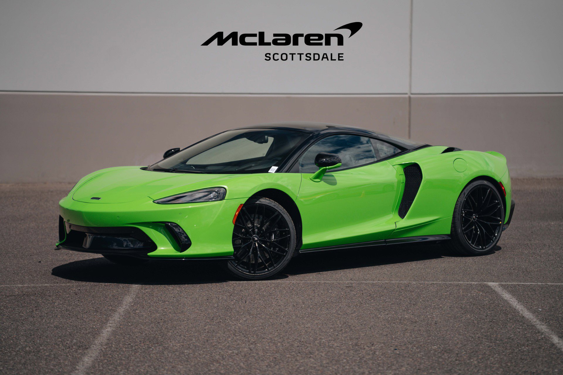 New 2025 McLaren GTS image 1
