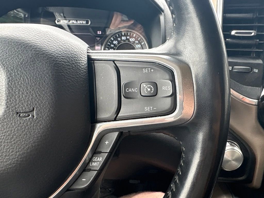 Used 2021 RAM 1500 Laramie AWD/4WD image 9