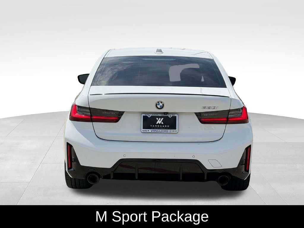 Used 2023 BMW 330i Sedan w/ M Sport Package RWD image 7