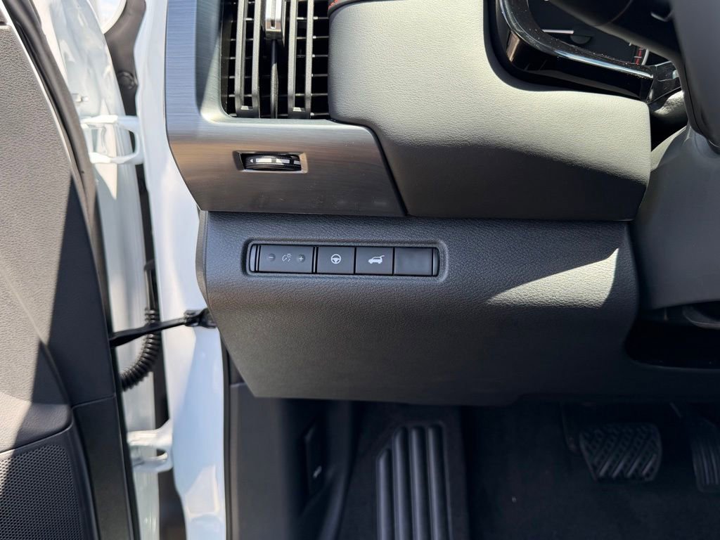 New 2026 Nissan Pathfinder Rock Creek AWD/4WD image 23