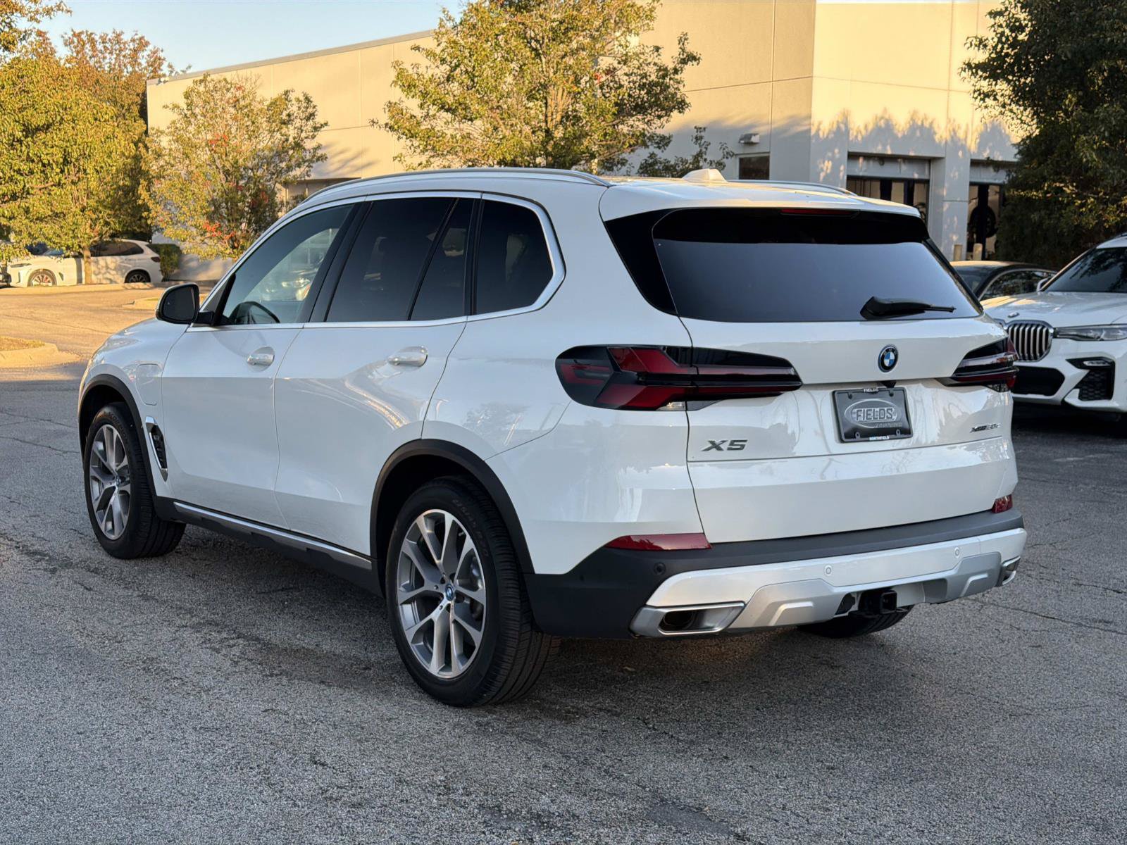 Certified 2024 BMW X5 xDrive50e w/ Premium Package AWD/4WD image 7