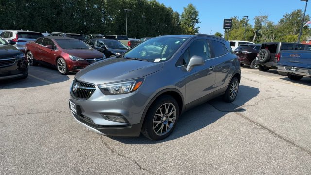 Used 2020 Buick Encore Sport Touring w/ Safety Package FWD image 5