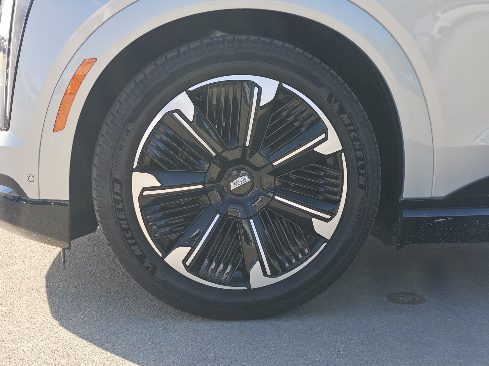New 2025 Cadillac Escalade IQ Sport 2 AWD/4WD image 6