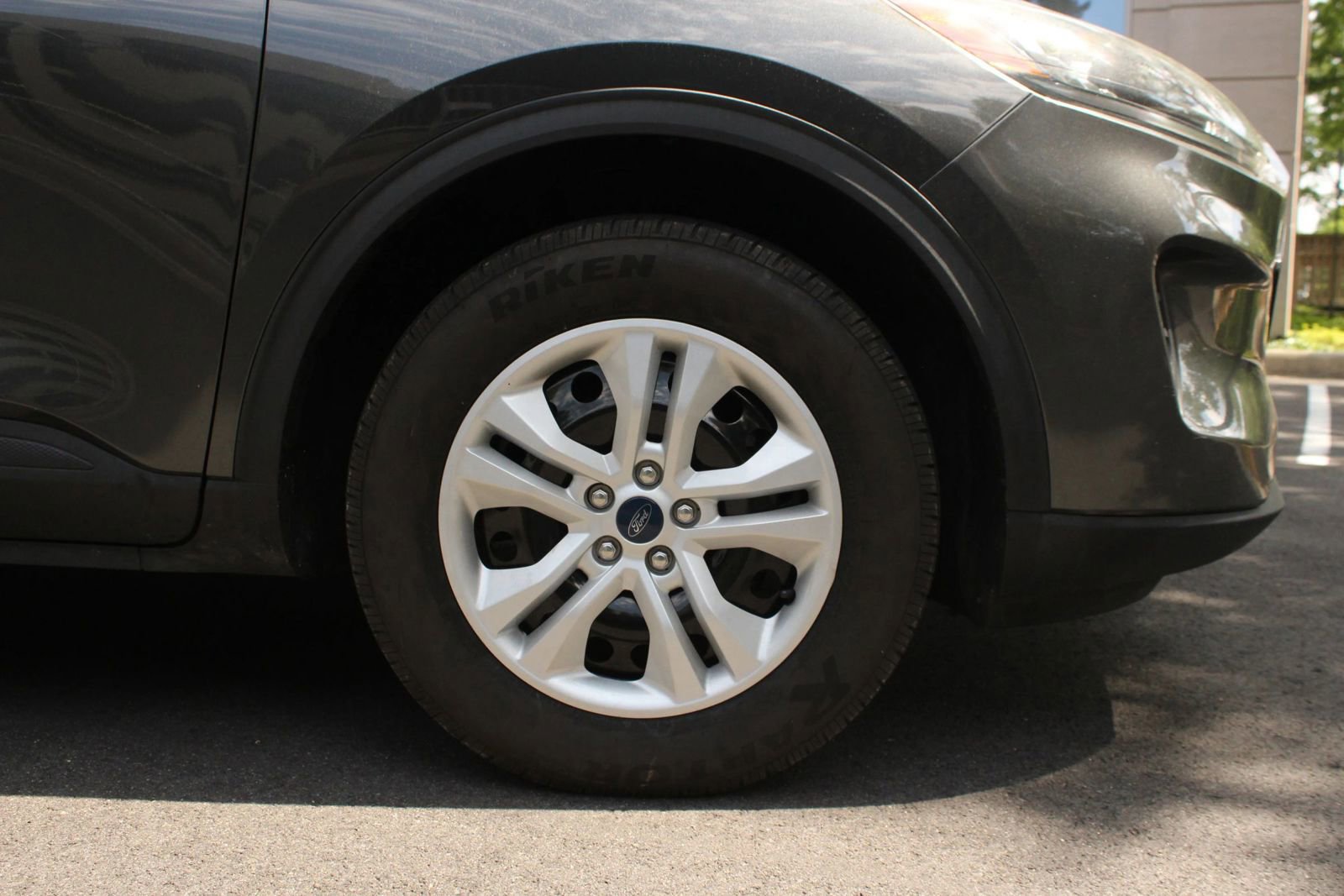 Used 2020 Ford Escape S AWD/4WD image 4