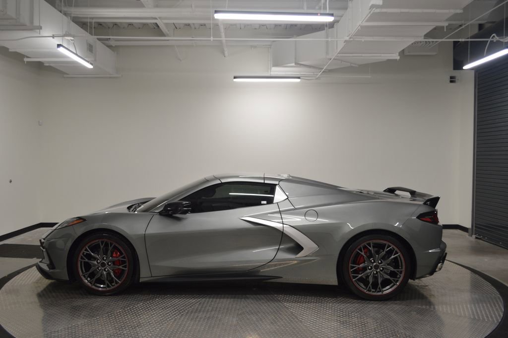 Used 2022 Chevrolet Corvette Stingray Premium Conv w/ 3LT image 2