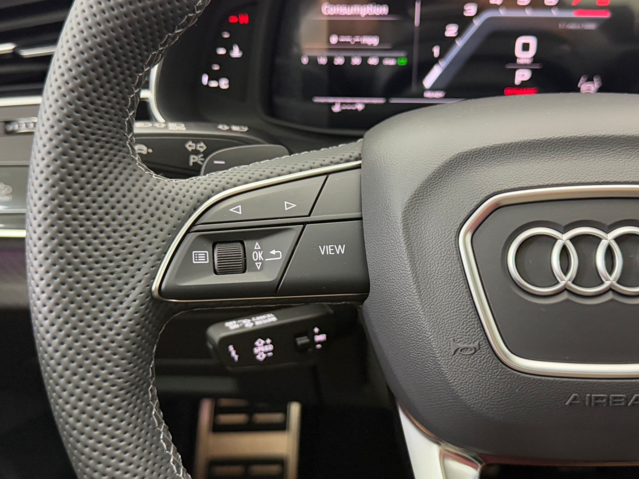 New 2026 Audi SQ7 Premium Plus AWD/4WD image 19
