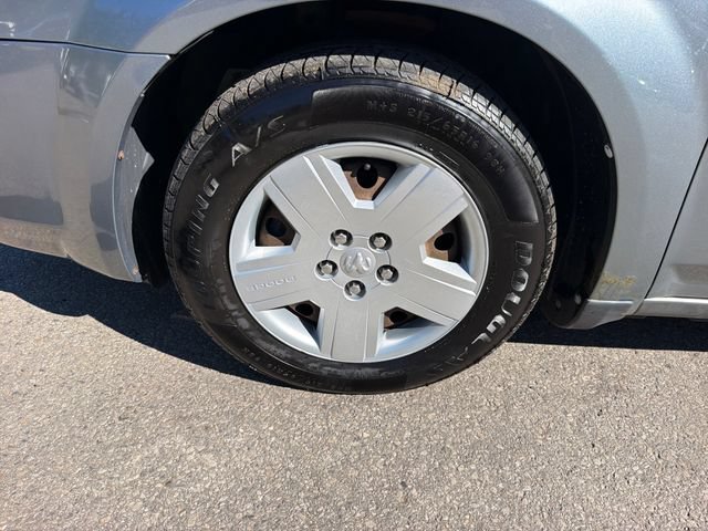 Used 2010 Dodge Avenger SXT FWD image 26