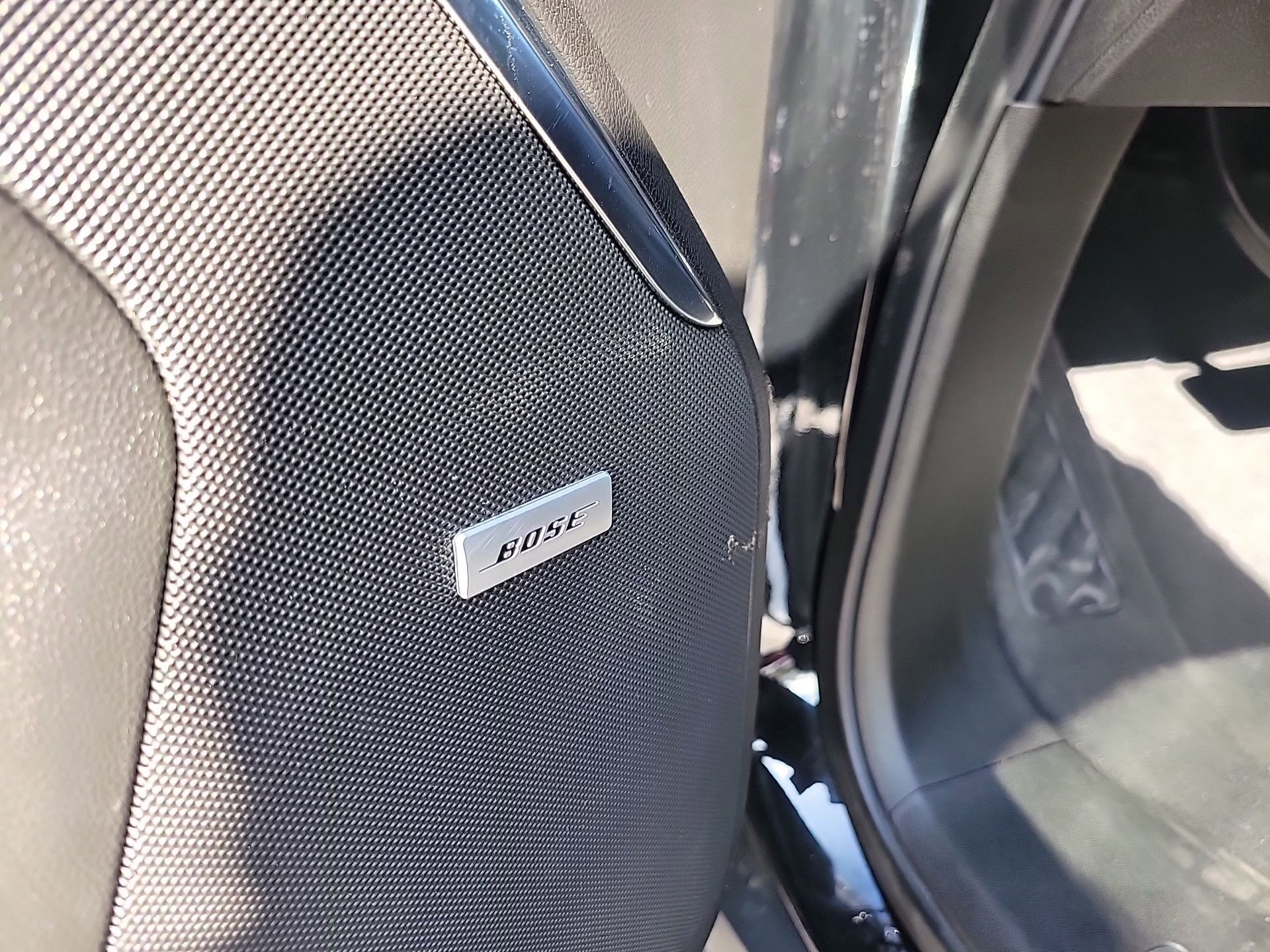 Used 2023 GMC Yukon XL Denali image 30