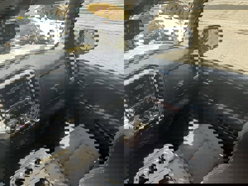 Used 2016 GMC Sierra 1500 SLE w/ SLE Value Package image 18