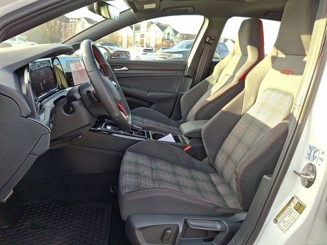 Used 2023 Volkswagen GTI SE image 16