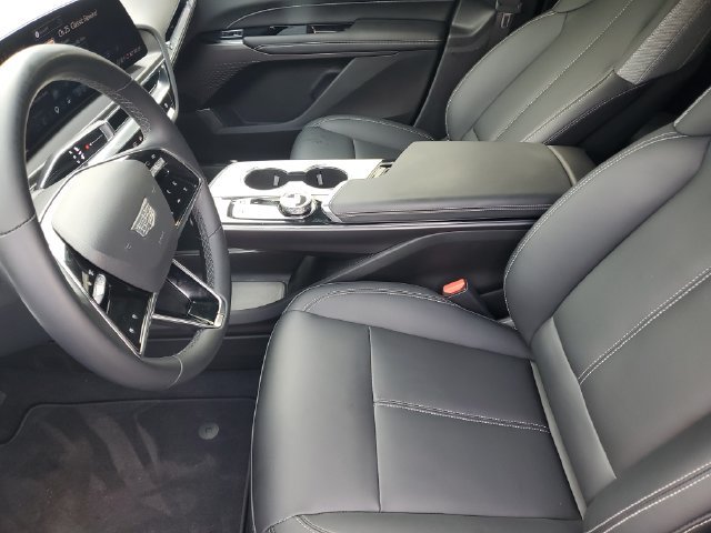 Used 2024 Cadillac Lyriq Tech w/ LPO, Floor Liner Package AWD/4WD image 9