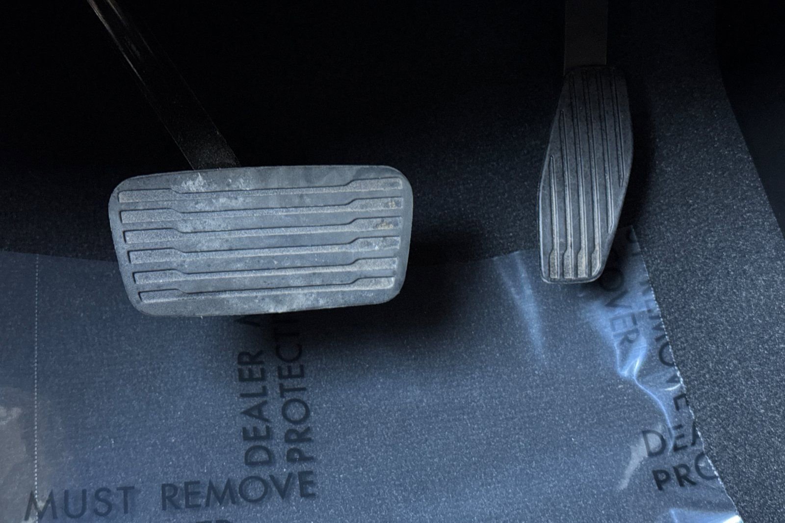 Used 2025 Chevrolet Silverado 2500 LTZ w/ LTZ Premium Package image 40