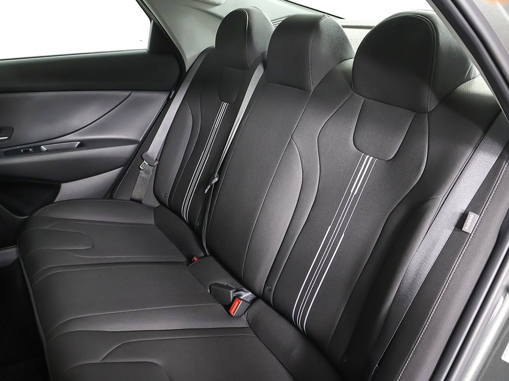 Used 2024 Hyundai Elantra SEL image 26