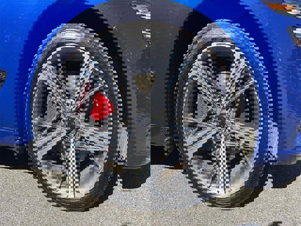 Used 2025 Genesis G70 3.3T Advanced w/ Sport Prestige Package image 9