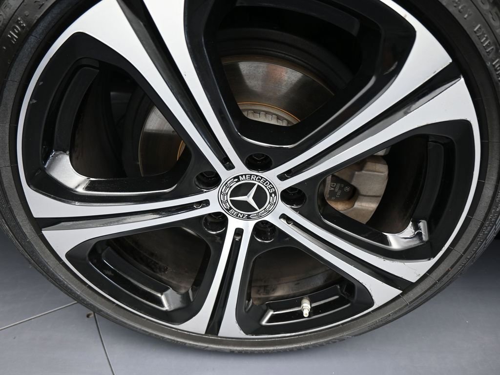 Used 2022 Mercedes-Benz C 300 Sedan w/ Exclusive Trim Package image 42