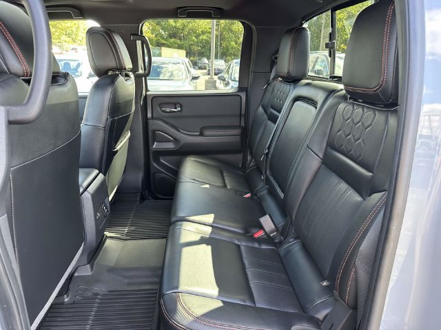 Used 2024 Nissan Frontier PRO-4X w/ Pro Premium Package AWD/4WD image 16