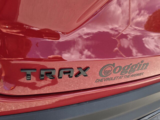 New 2026 Chevrolet Trax RS w/ Sunroof Package FWD image 30