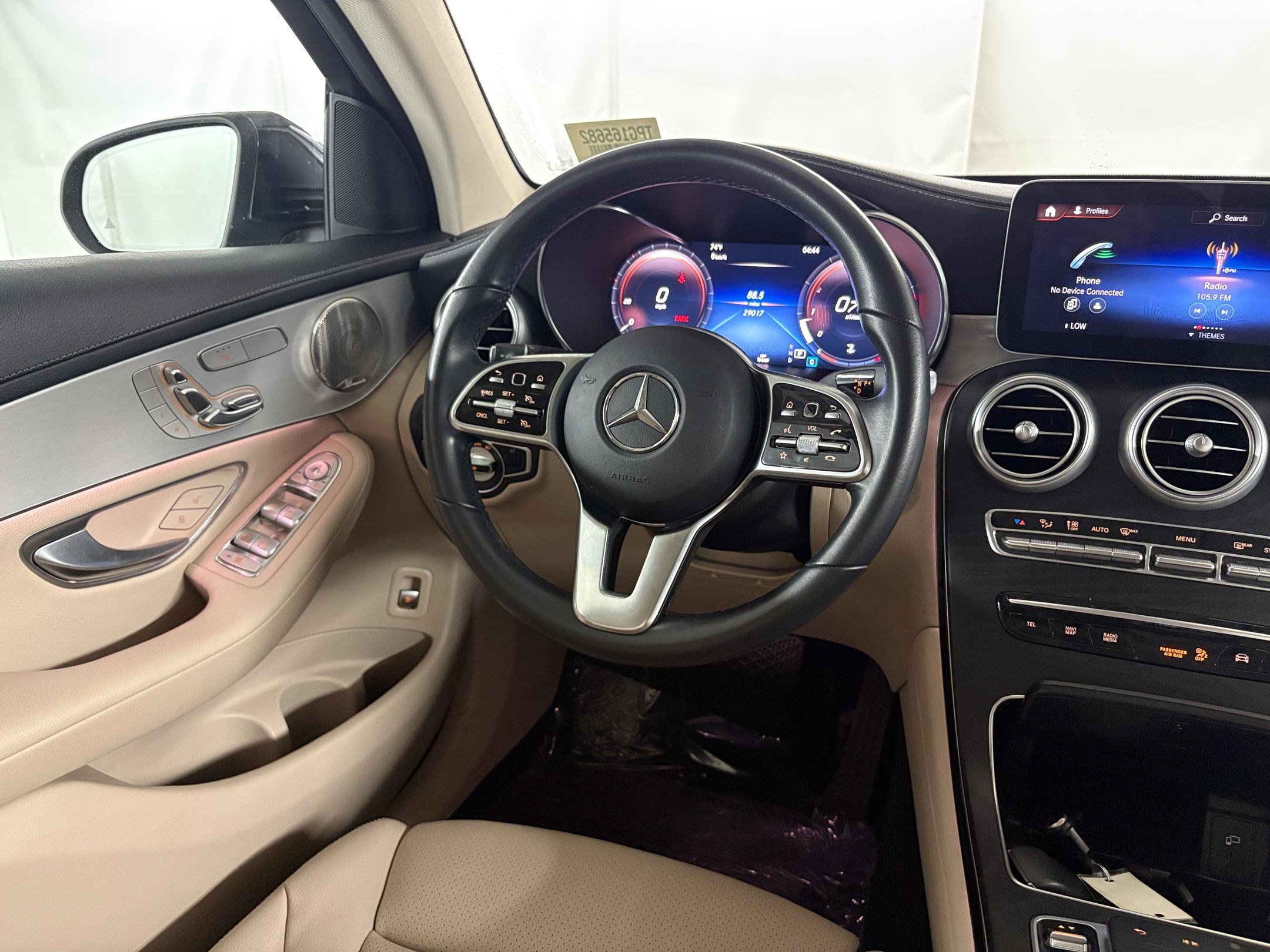 Used 2023 Mercedes-Benz GLC 300 4MATIC Coupe image 29