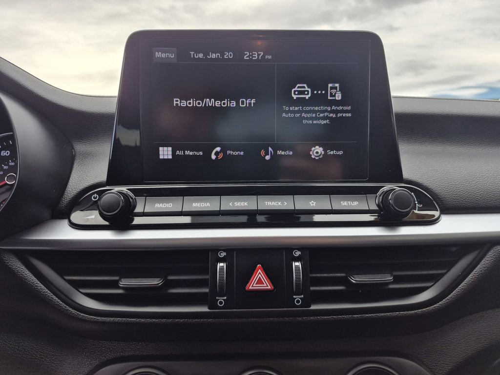 Certified 2023 Kia Forte LXS image 9