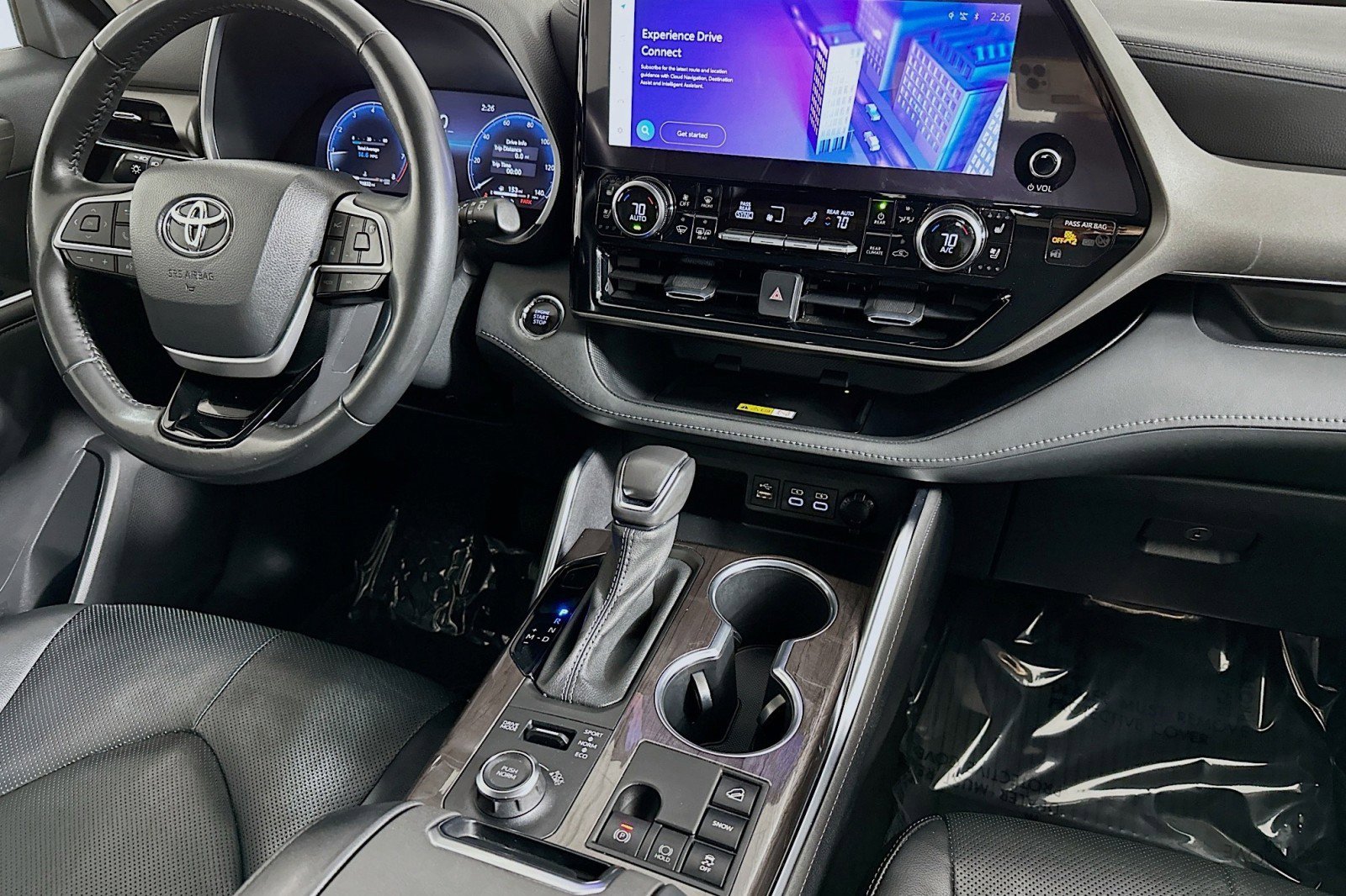 Used 2023 Toyota Highlander Limited image 6