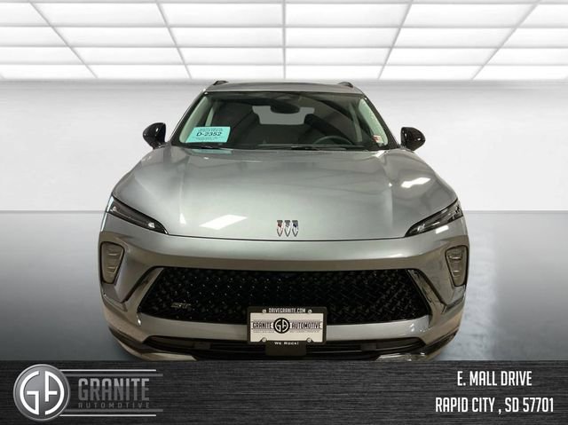 New 2025 Buick Envision Sport Touring image 2