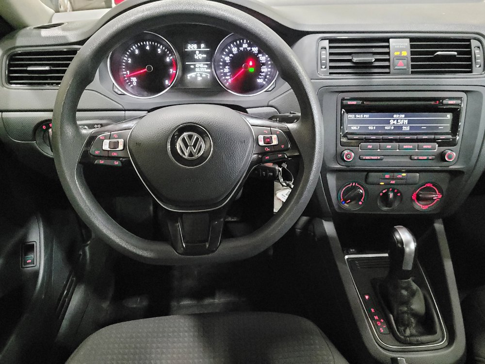 Used 2015 Volkswagen Jetta S FWD image 22