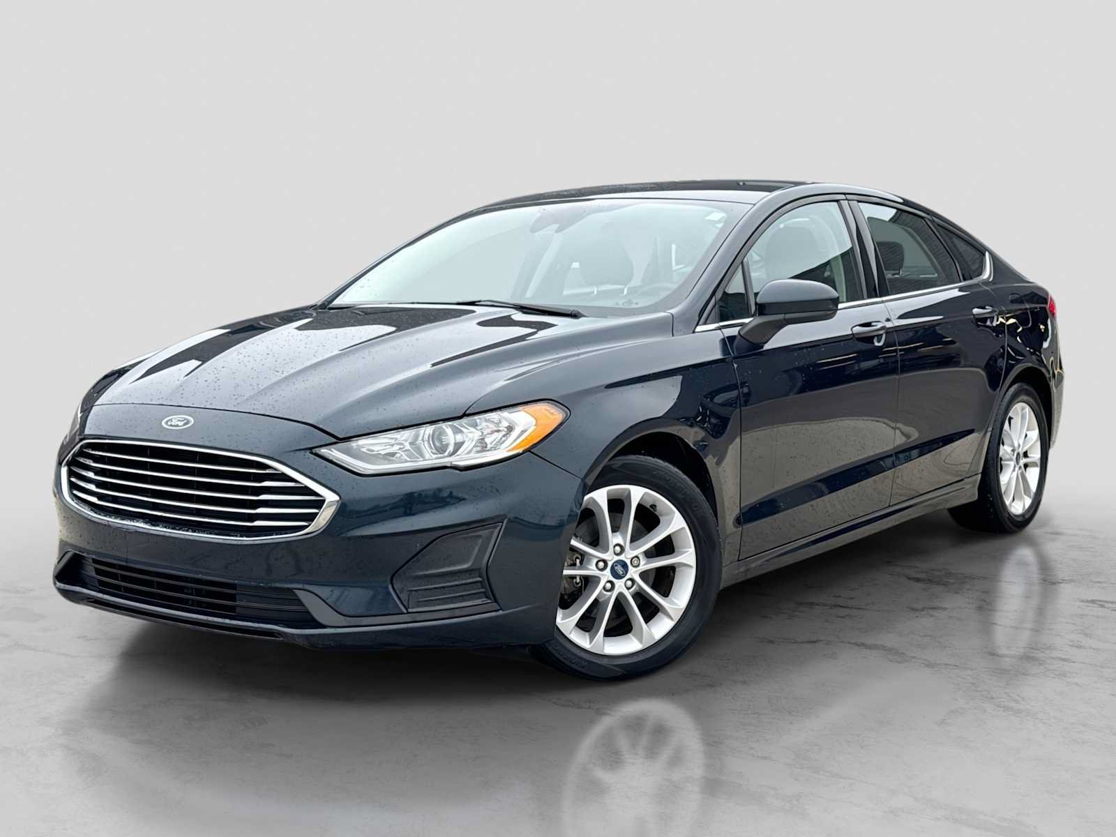 Used 2020 Ford Fusion SE