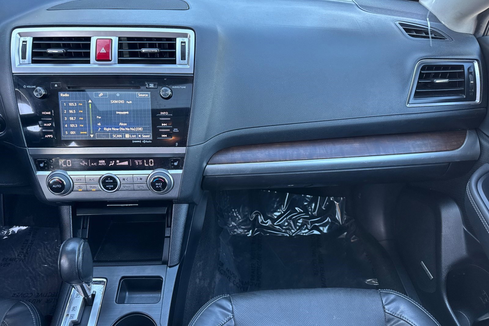 Used 2015 Subaru Outback 3.6R Limited image 28