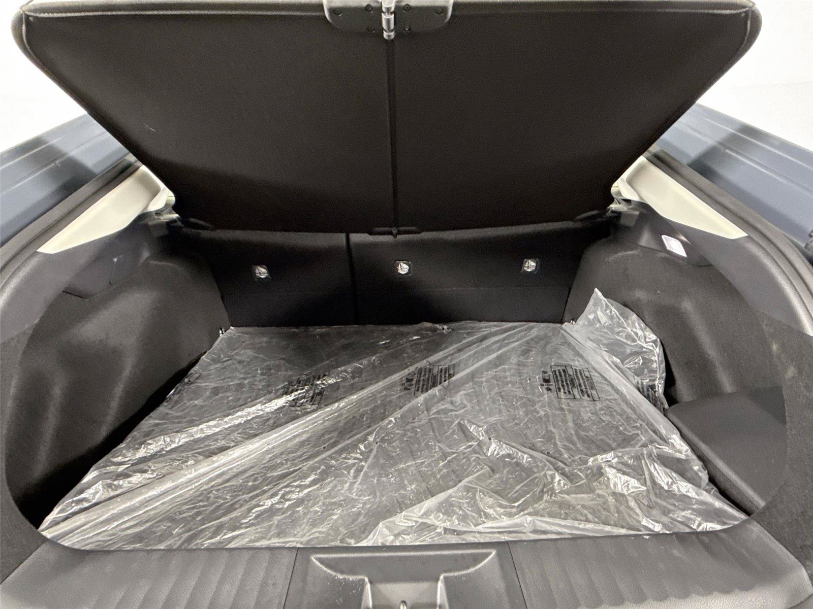 Certified 2025 Toyota Prius XLE FWD image 36