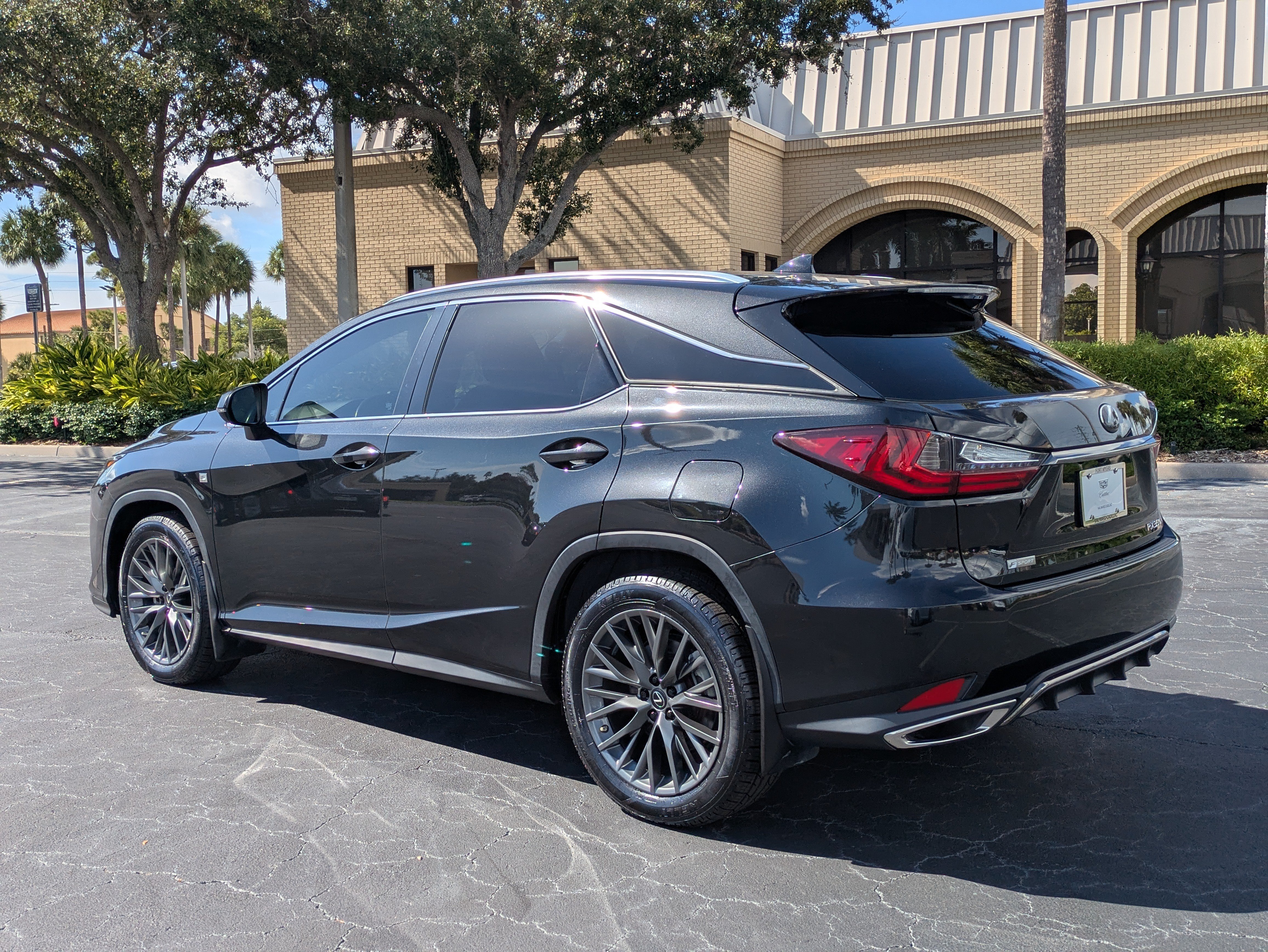 Used 2022 Lexus RX 350 F Sport w/ Accessory Package AWD/4WD image 4