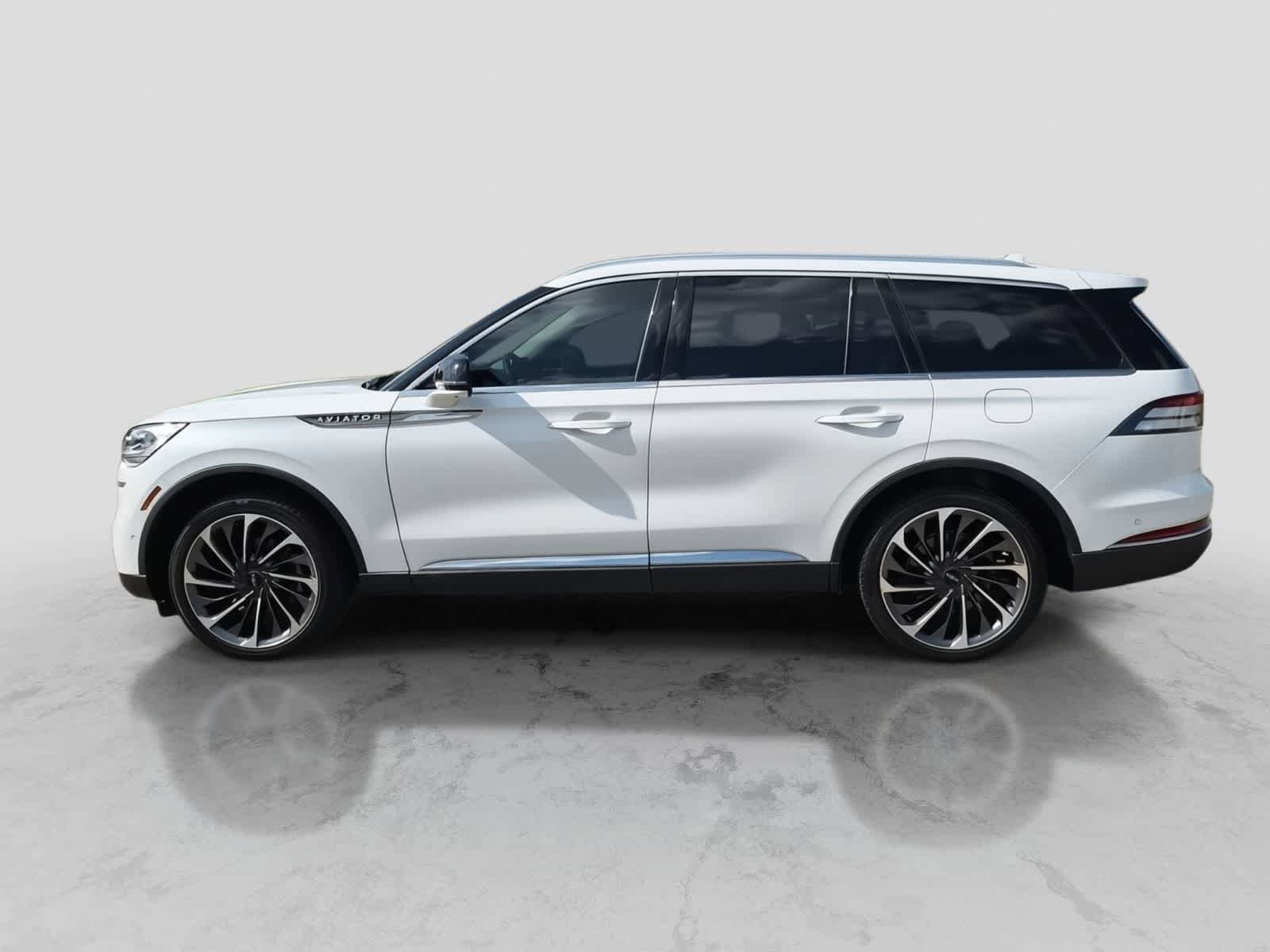 Used 2020 Lincoln Aviator Reserve w/ Equipment Group 202A AWD/4WD image 5