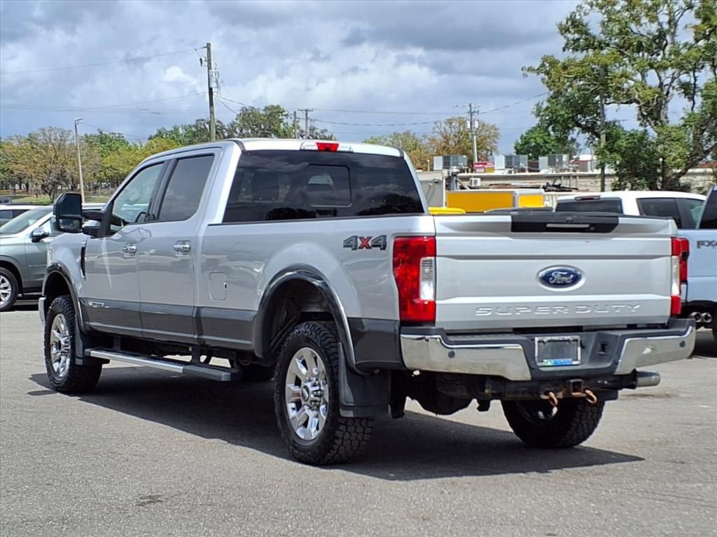 Used 2019 Ford F250 Lariat w/ Lariat Ultimate Package image 5