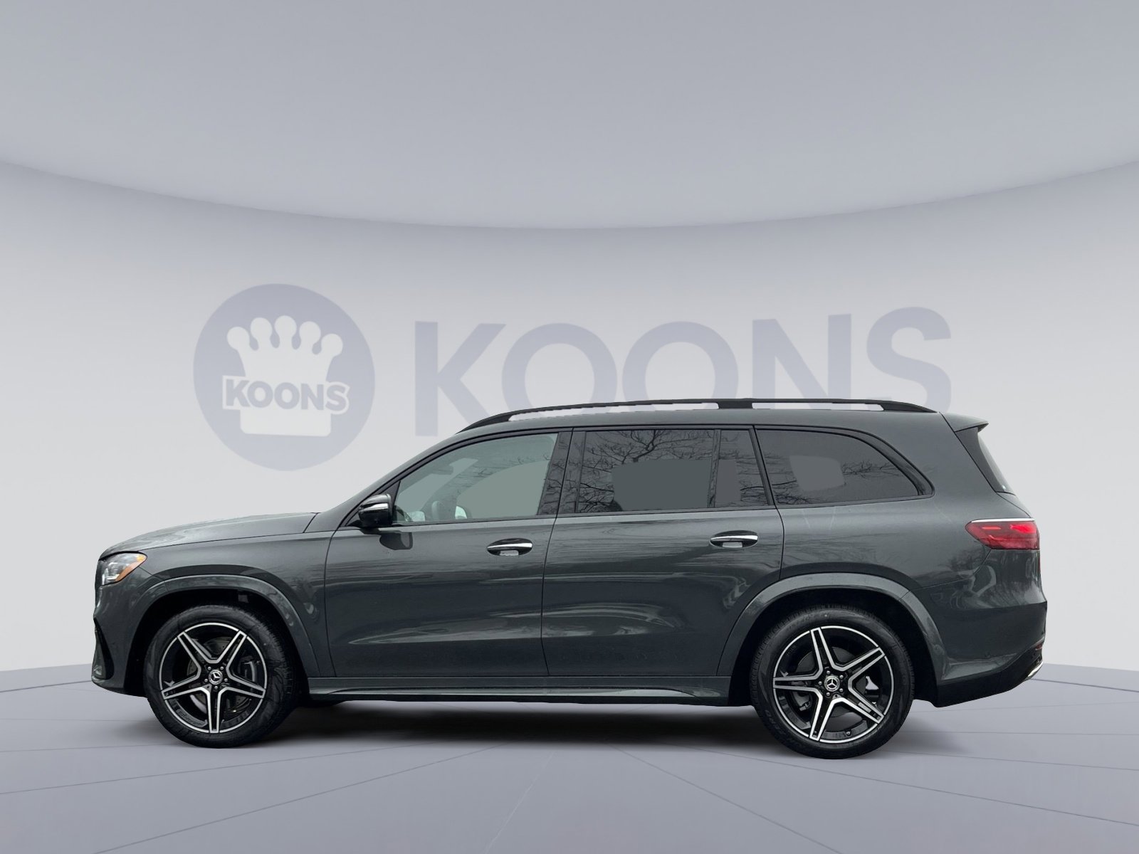 New 2026 Mercedes-Benz GLS 450 4MATIC image 2