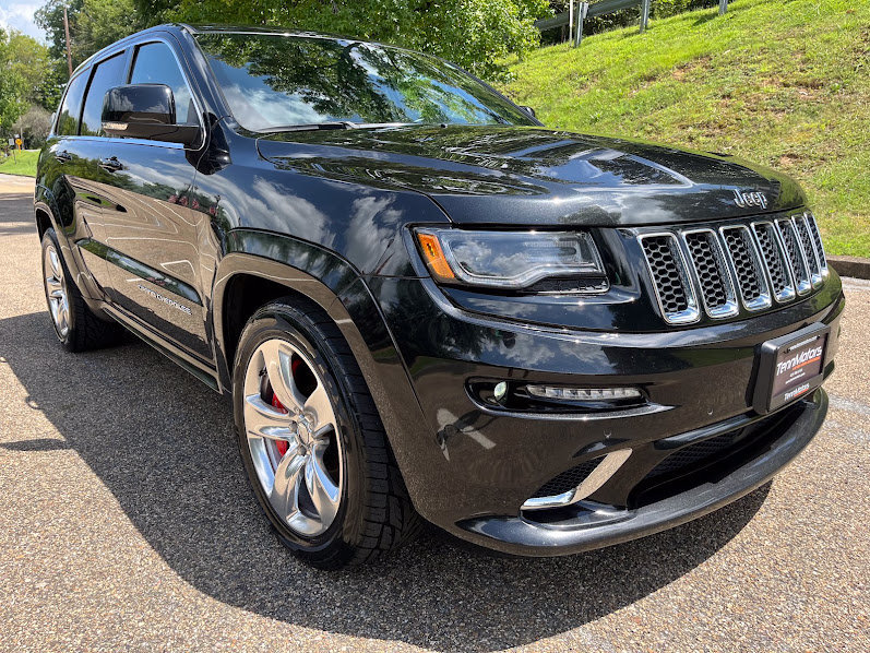 Used 2015 Jeep Grand Cherokee SRT AWD/4WD image 34