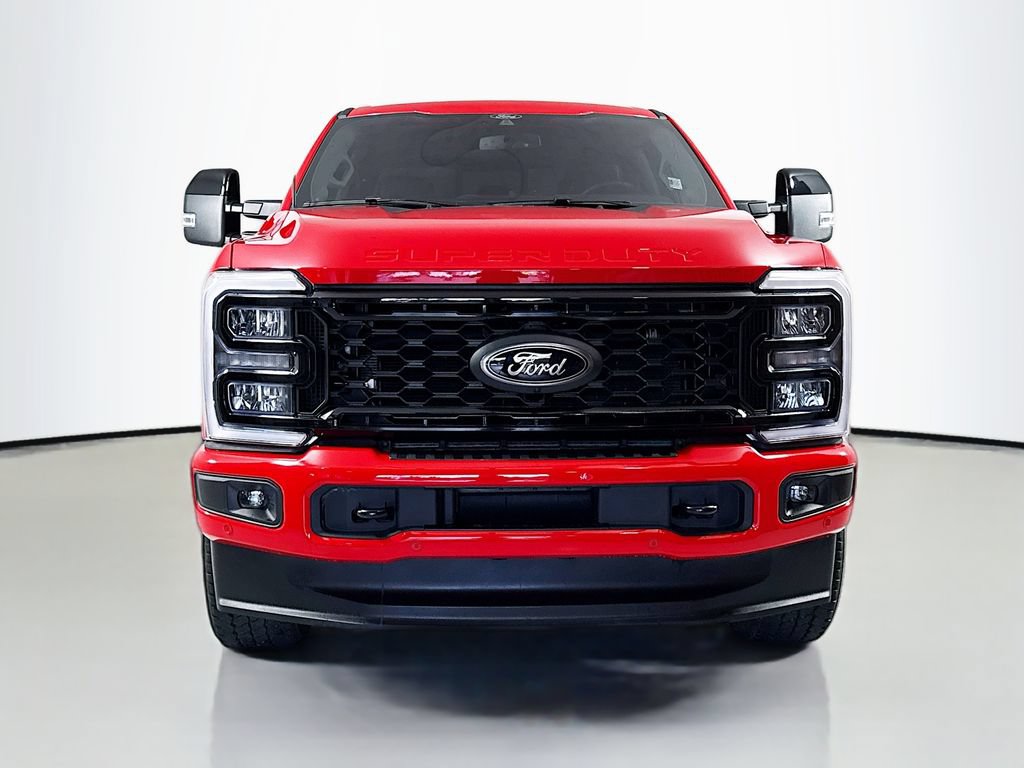 Used 2026 Ford F350 Lariat w/ Black Appearance Package AWD/4WD image 2