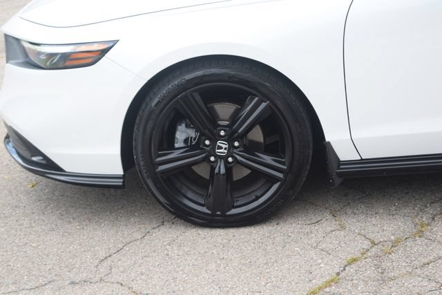 Used 2023 Honda Accord Sport image 26