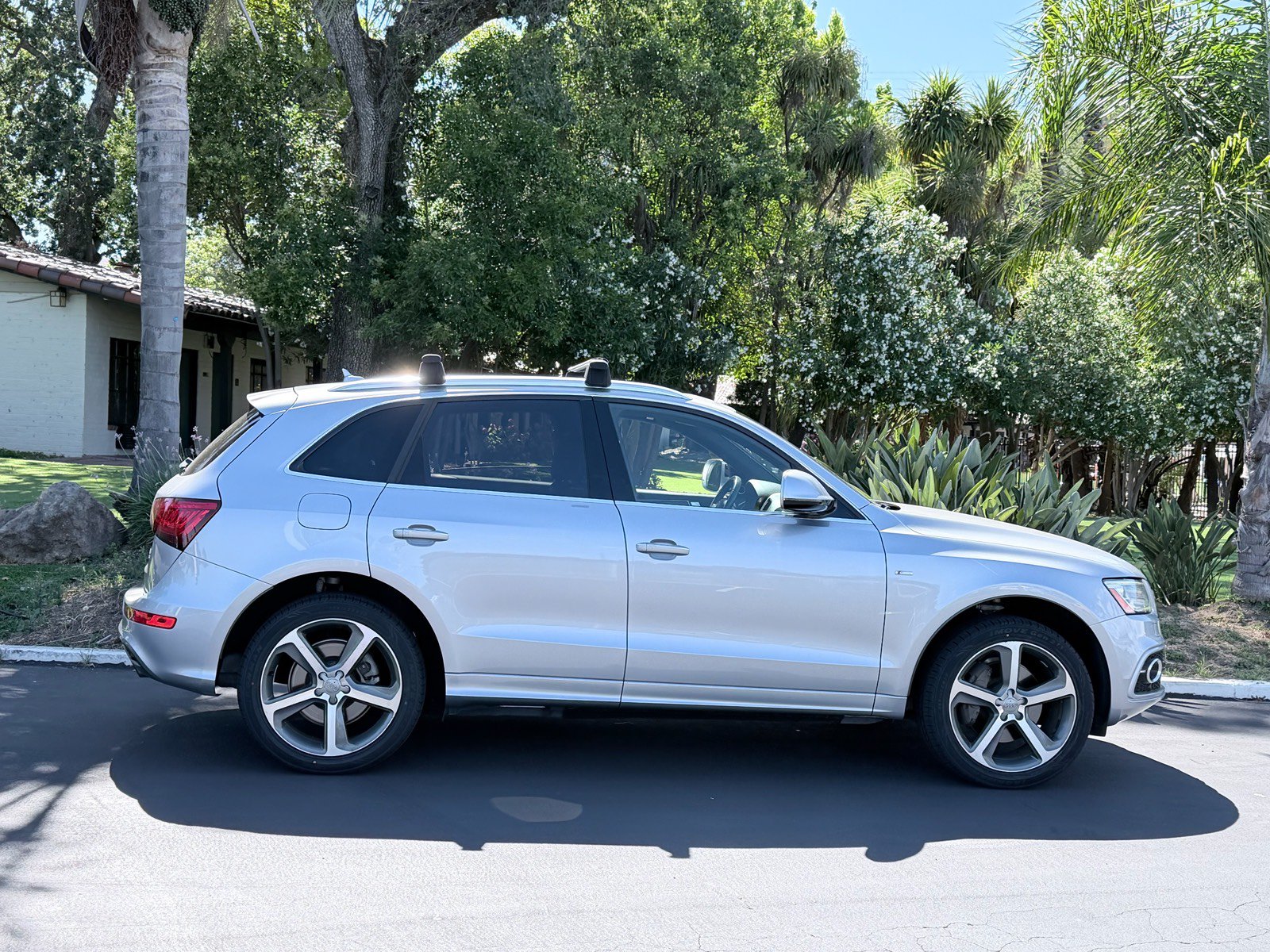 Used 2016 Audi Q5 3.0T Premium Plus w/ Technology Package AWD/4WD image 5