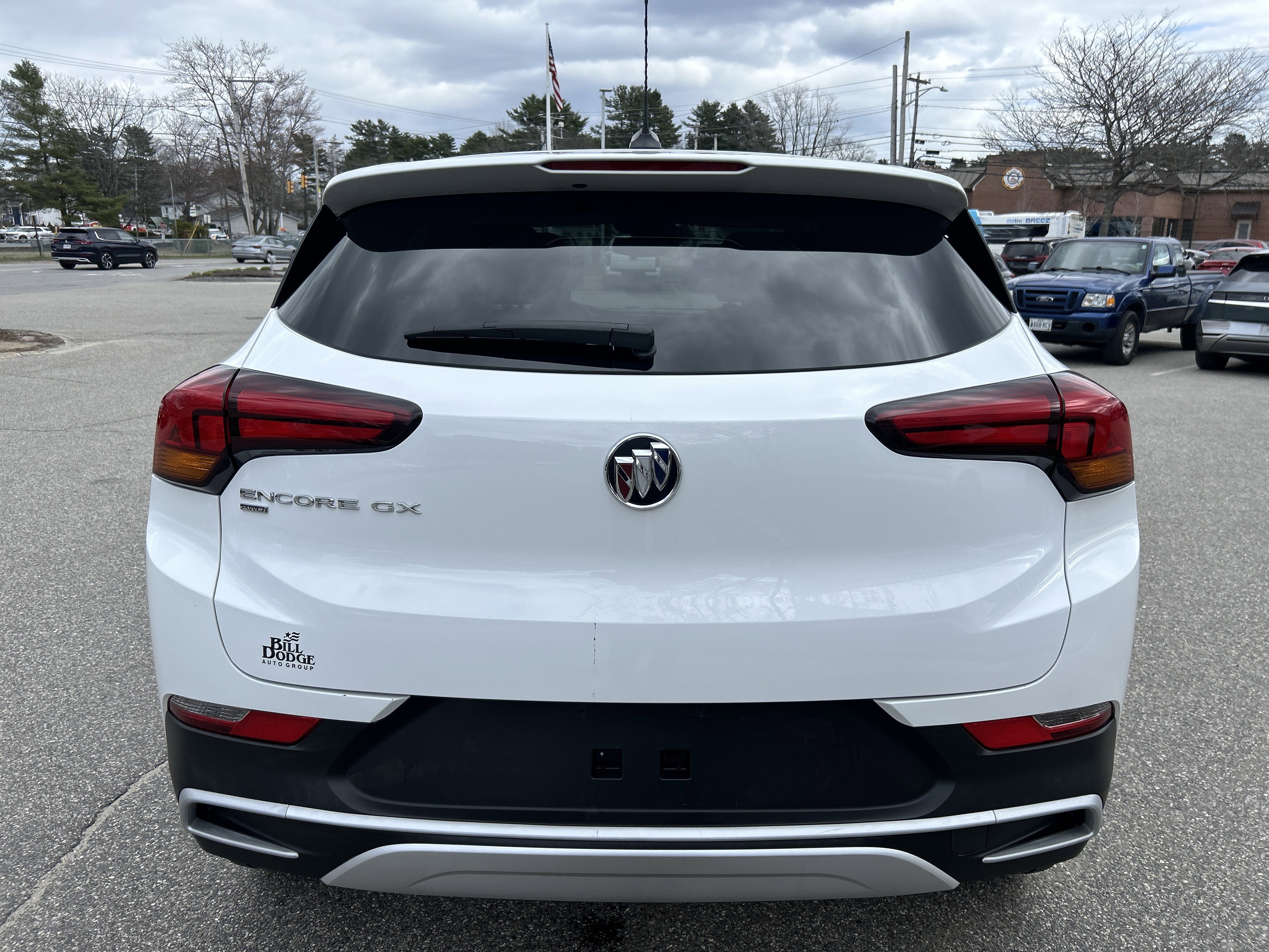 Used 2023 Buick Encore GX Preferred w/ Cold Weather Comfort Package AWD/4WD image 6