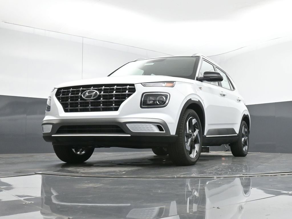 New 2026 Hyundai Venue SEL image 39