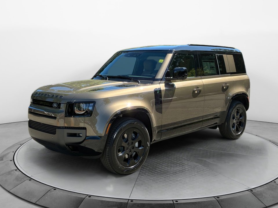New 2026 Land Rover Defender 110 X-Dynamic SE AWD/4WD image 1