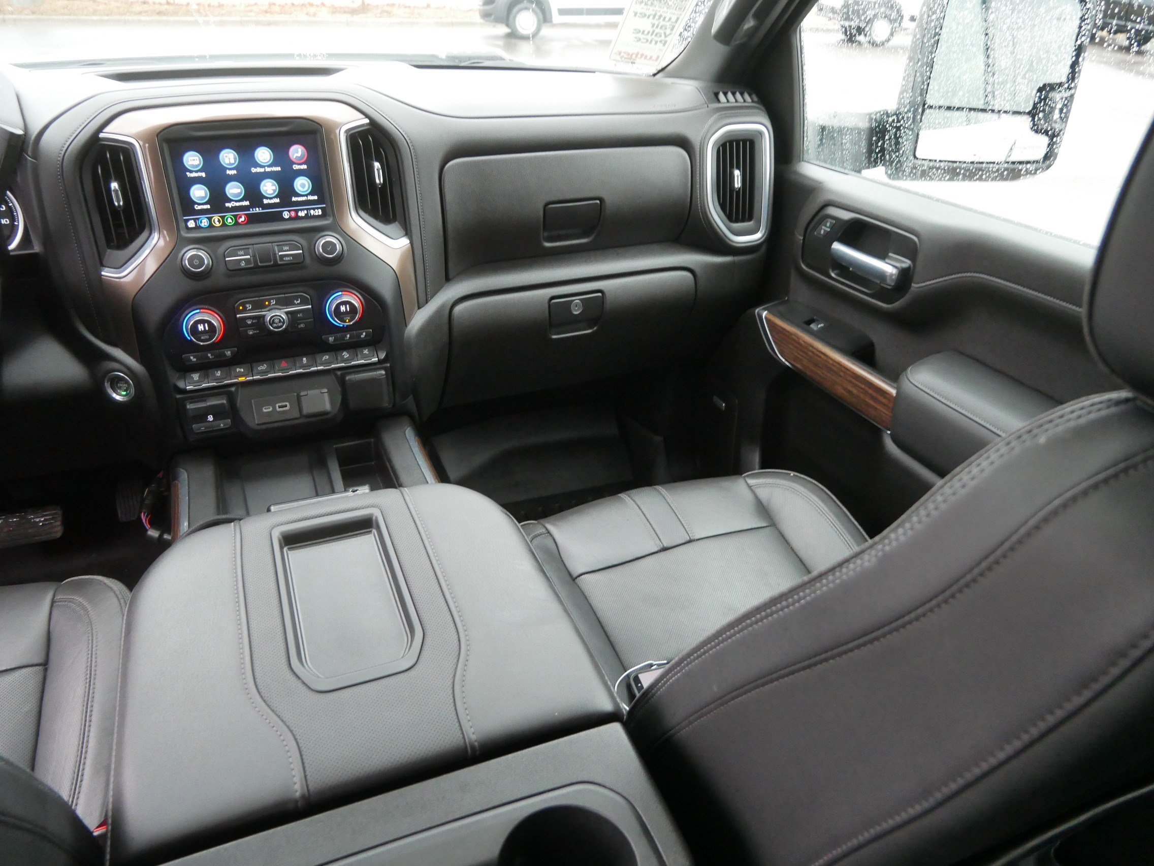 Used 2022 Chevrolet Silverado 3500 High Country w/ Z71 Off-Road Package image 11