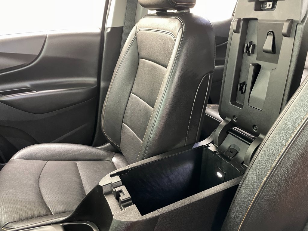 Certified 2020 Chevrolet Equinox LT w/ Midnight Edition image 33