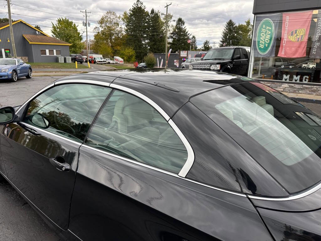 Used 2012 BMW 328i Convertible image 20