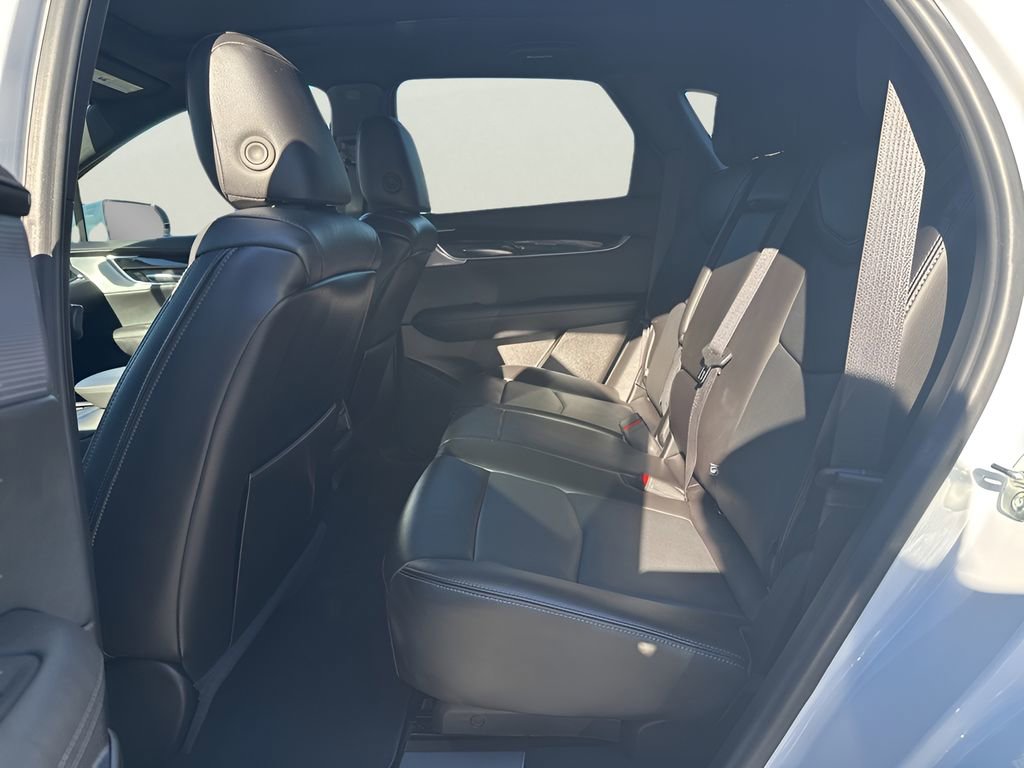 Certified 2025 Cadillac XT5 Premium Luxury image 15