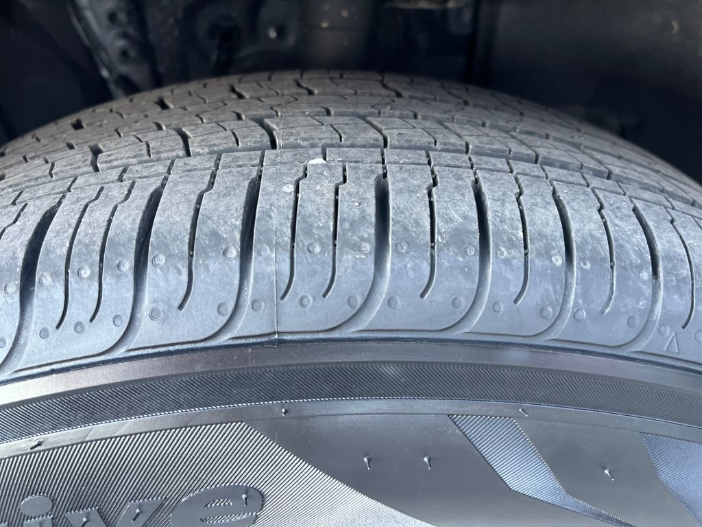 Certified 2024 Toyota RAV4 LE image 30