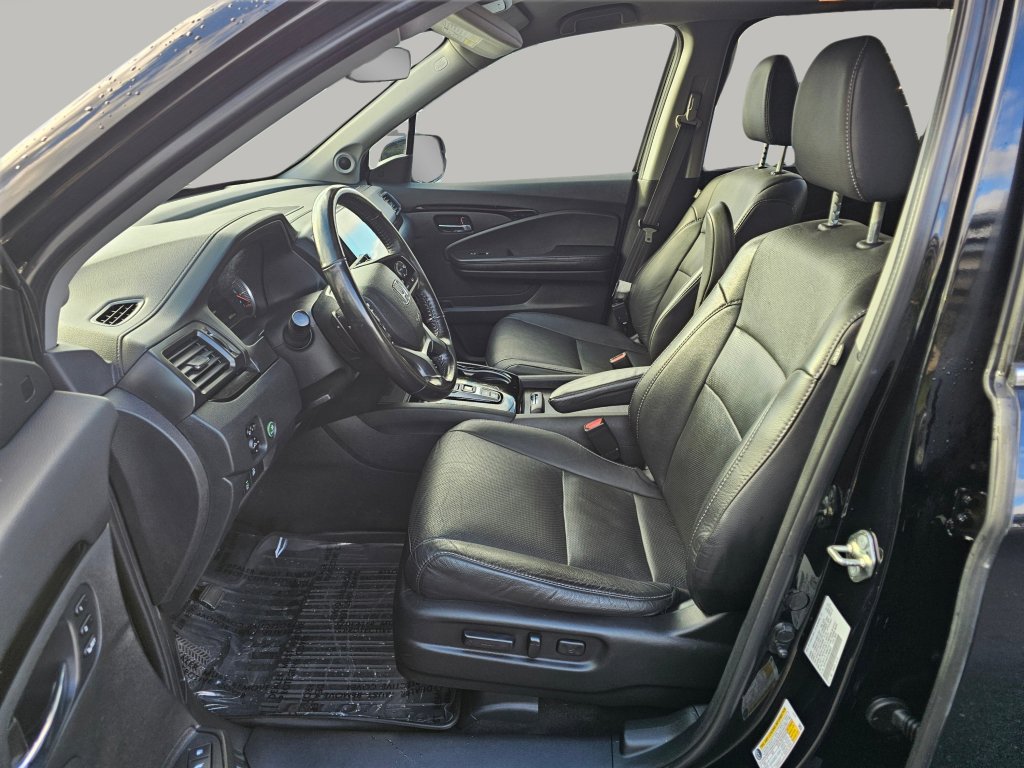 Used 2020 Honda Pilot Elite image 22
