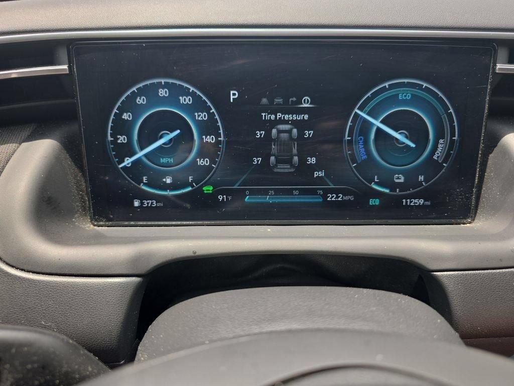 Used 2024 Hyundai Tucson Limited AWD/4WD image 25